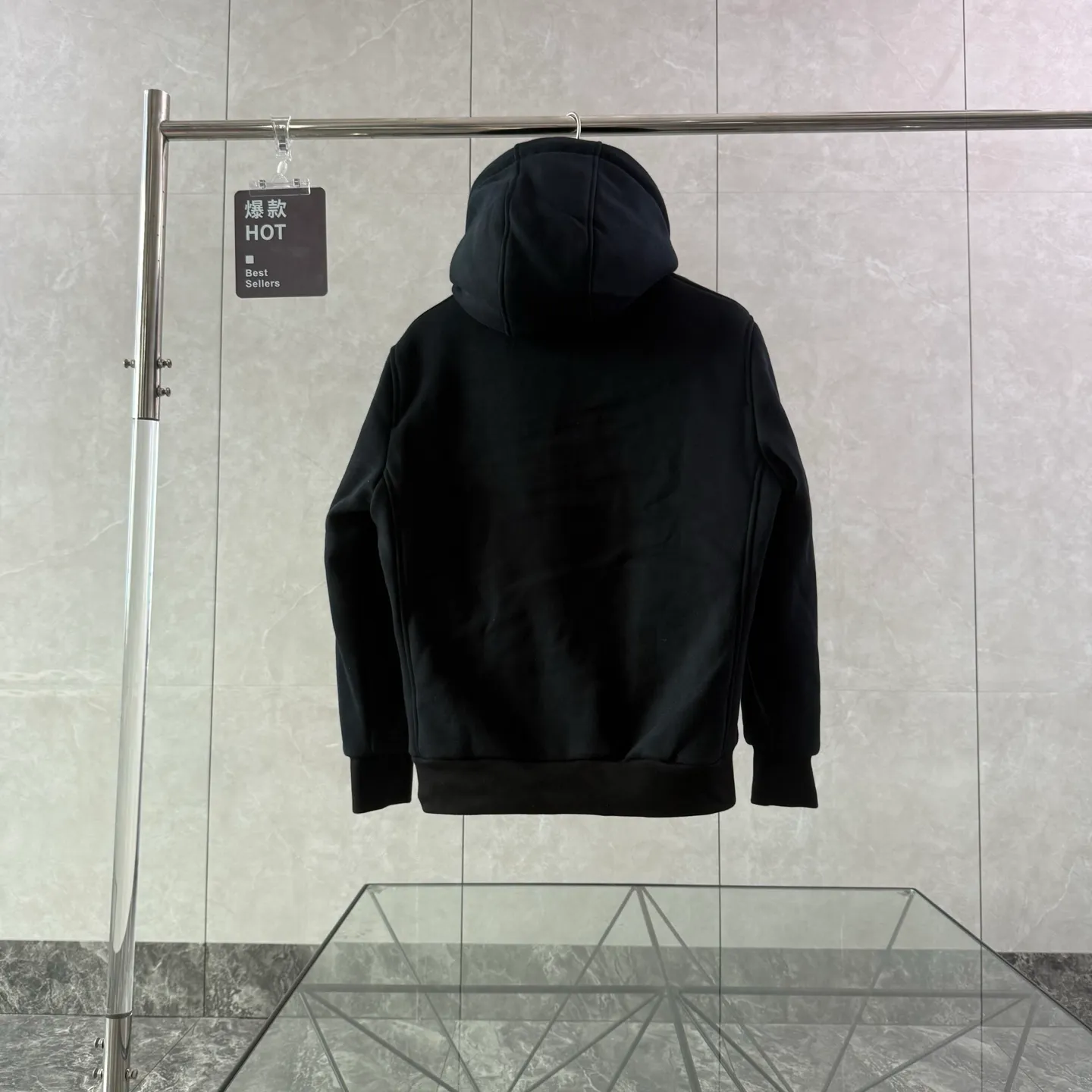 （ ） Moose Knuckles SS 23 、 ， ， ， 🍃 ， ， ， ☁️ ！ ♾️ ： ， Premium ， Authentic ！ Size：S-XXL 👉 👉